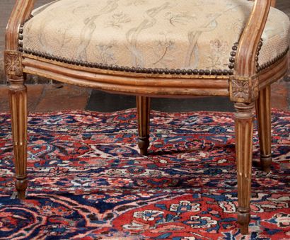 
Cabriolet armchair with medallion back in...