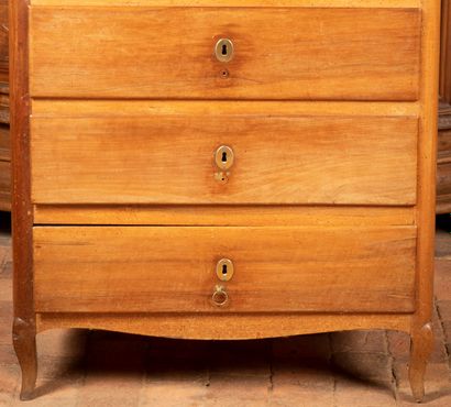 
Semainier in natural wood opening to seven...