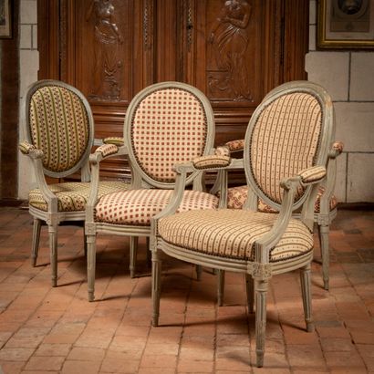 
Suite of four grey lacquered wood cabriolet...