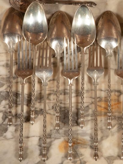 
Partie de ménagère de couverts en argent,...