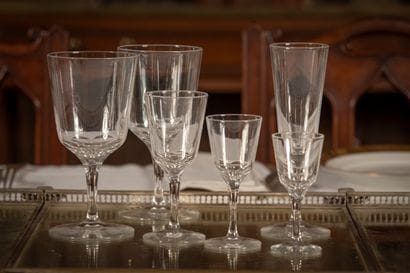 
Part of service of crystal glasses including...