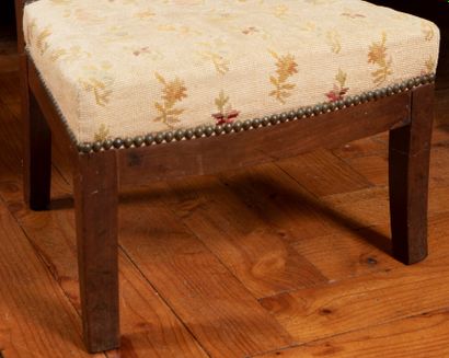 
Two mahogany and mahogany veneer chairs...