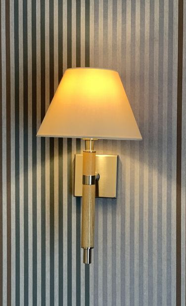 Three sconces in natural wood and metal (A...