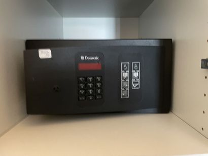 Small code safe with keyboard brand DOMETIC...