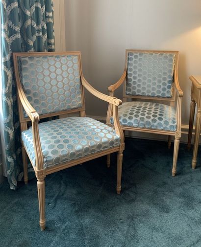 Pair of armchairs in natural wood with square...