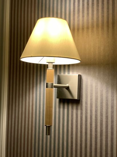 Three sconces in natural wood and metal (A...