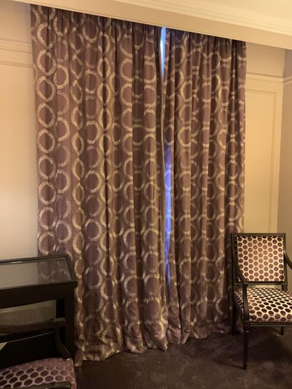 Pair of lined curtains decorated with mauve...