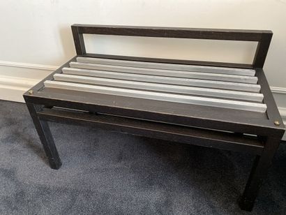 Meuble porte-valise en bois avec barres en...