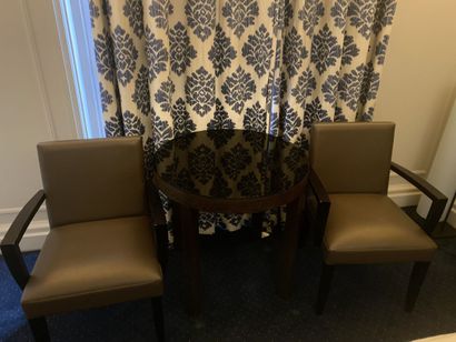 Ensemble de mobilier mélaminé imitation bois...