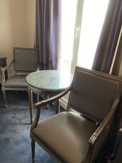 Set of living room furniture including a...