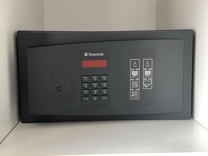 Small safe Dometic (Missing the cover).

Height:...