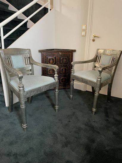 Pair of Indian armchairs dressed in metal,...