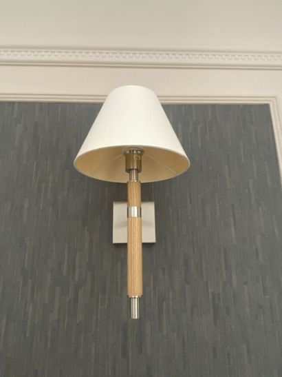 Suite of two sconces in chromed metal and...