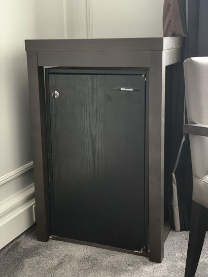 Mini bar and its high table in dark veneer...