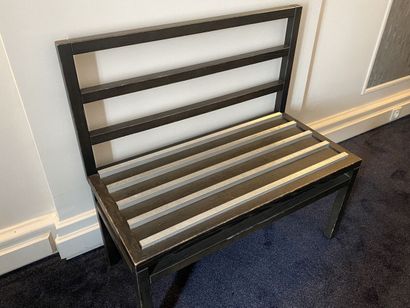 Wooden suitcase holder, with metal border...