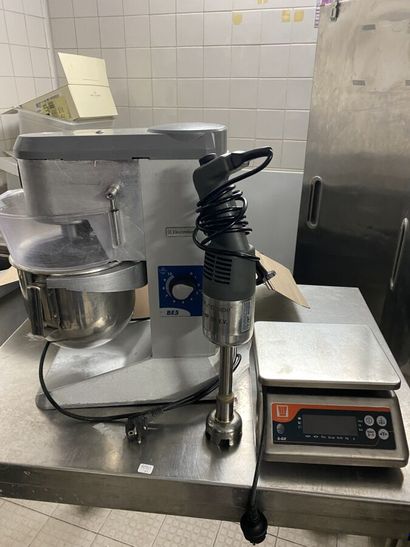 Lot of professional kitchen appliances including:...