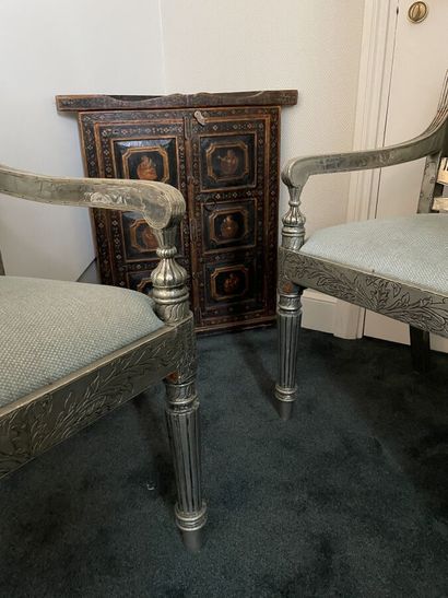 Pair of Indian armchairs dressed in metal,...