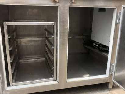 Mixed work plan in stainless steel, including...