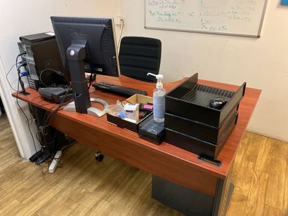 Set of furniture including 4 imitation wood...