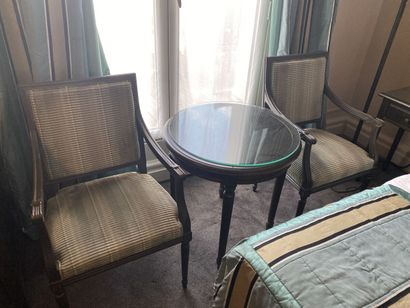 Set of living room furniture including a...
