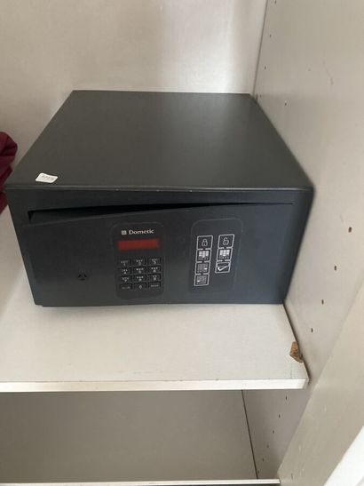 Small safe
