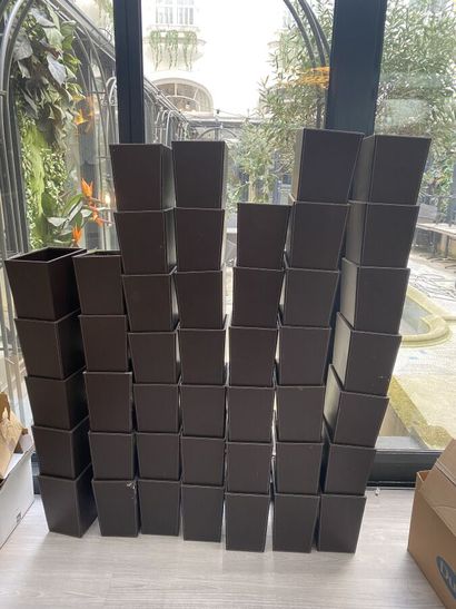 44 brown leatherette wastepaper baskets