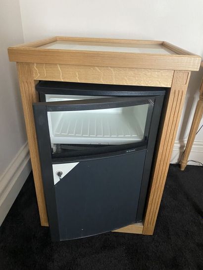 Mini-bar furniture in light wood with fluted...