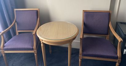 Set of living room furniture including a...