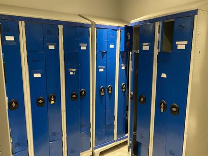 8 metal lockers with 4 compartments and two...