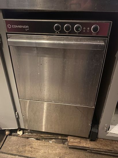 Stainless steel glass washer COMENDA



Voluntary...