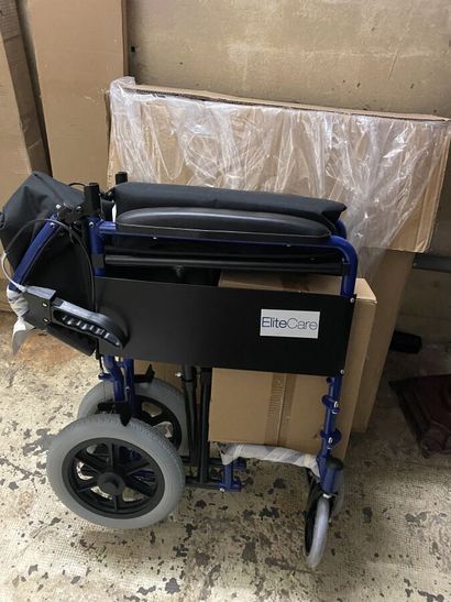 ELITE CARE folding wheelchair (new condition...