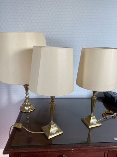 Set of five lamps with bronze base