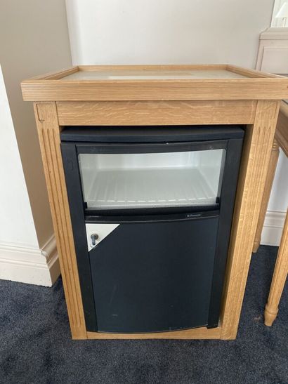 Mini-bar furniture in light wood with fluted...