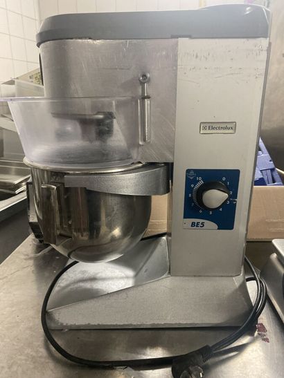 Lot of professional kitchen appliances including:...