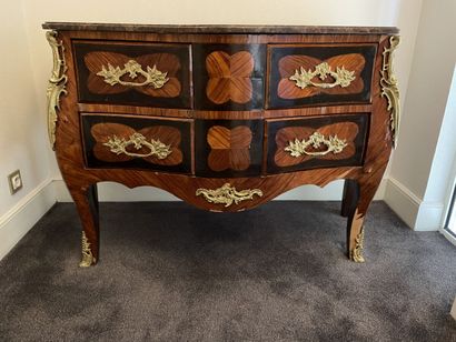 Louis XV style chest of drawers, wood veneer,...