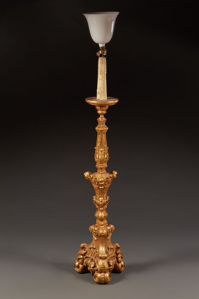Large Regency style carved and gilded wood...