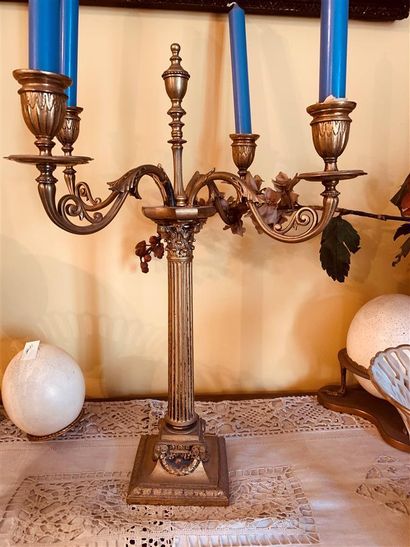ELKINGTON & CO, England
Candelabra in gilt...