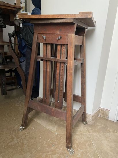 Natural wood sellette with rack mechanism,...