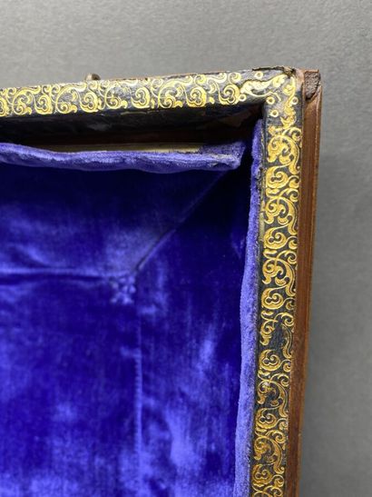 Wedding box in wood of Saint Lucia with carved...