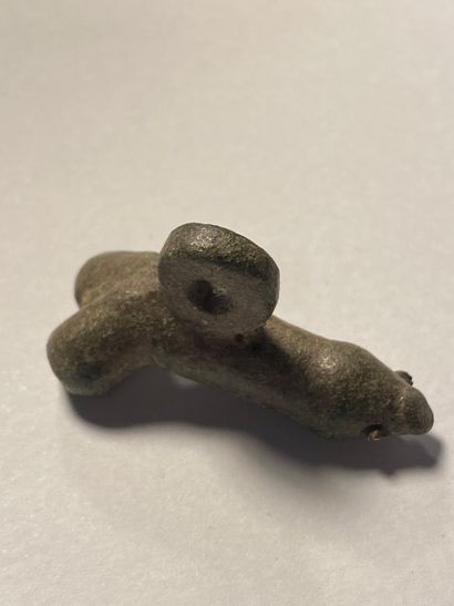 Antique pendant representing a phallus
L...
