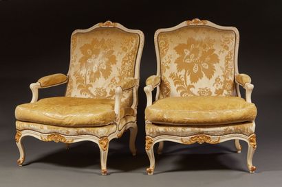 Armchair with a flat back called 