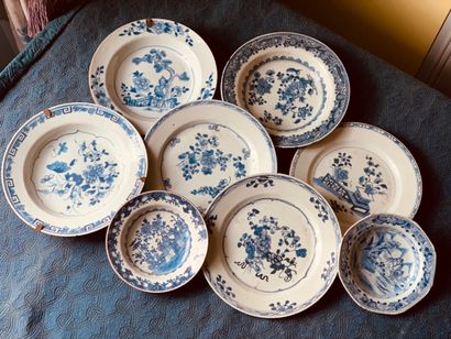 Lot of six porcelain plates of the Compagnie...