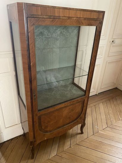 
One door display case, marble top (marble...