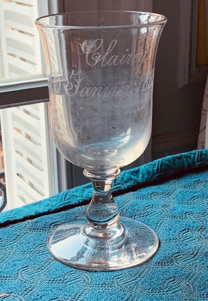 Glass cup engraved 
