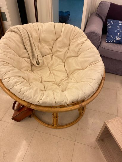 
Rattan basket armchair (accident and missing...