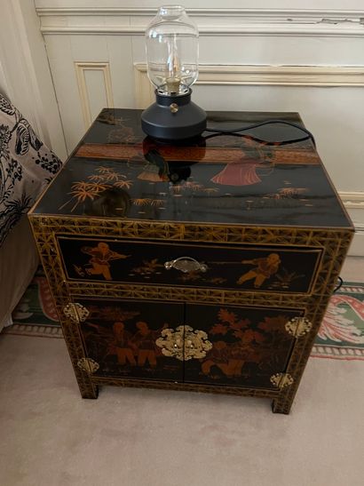 
Japanese style night table

Modern work

56...