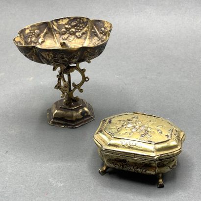 A vermeil bowl with a repoussé decoration...