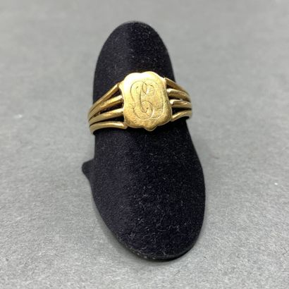 Ring in yellow gold 18 k (750 thousandths)...