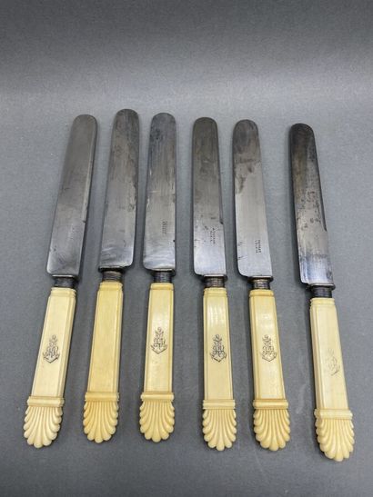 VEYRAT in Paris

6 large fruit knives steel...