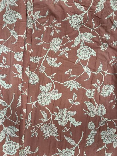 Paire de rideaux en jacquard de coton rose...